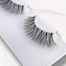 Load image into Gallery viewer, Naked Harper